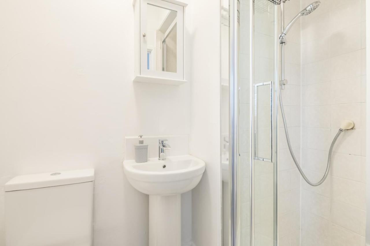 Private Room 4 With Kitchenette By Cb Stays No Minimum Stays Cambridge Zewnętrze zdjęcie