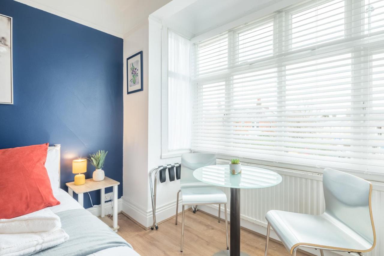 Private Room 4 With Kitchenette By Cb Stays No Minimum Stays Cambridge Zewnętrze zdjęcie